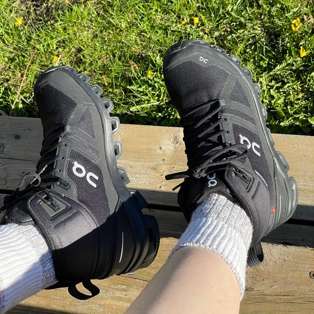 ON Cloudrock Waterproof trail boots